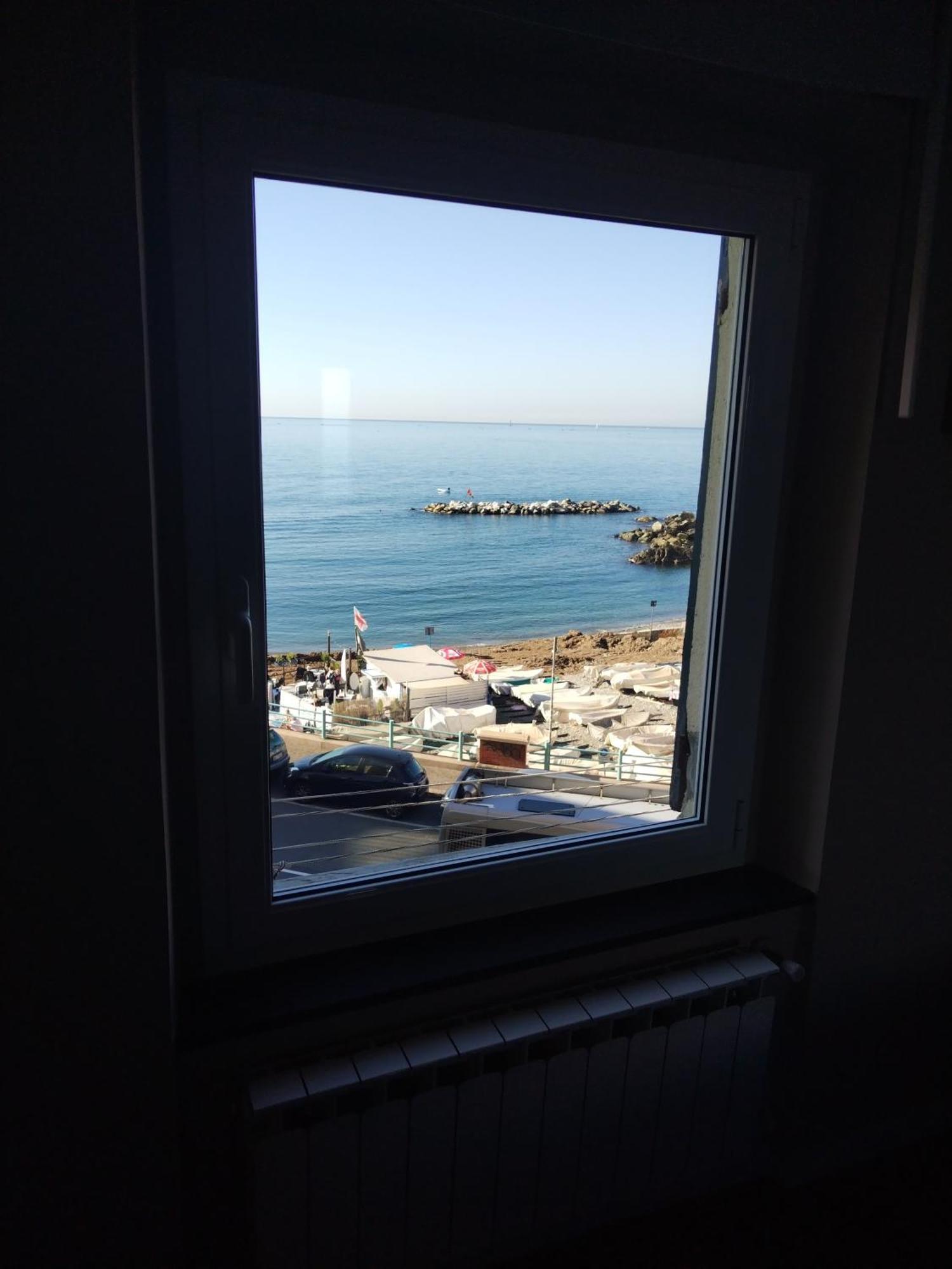 제노바 Casa Tabata Fronte Mare 아파트 외부 사진